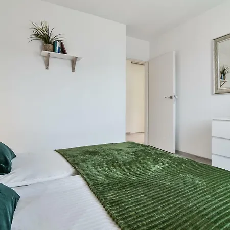 Ltc Malczewskiego Centrum Apartment *