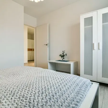 Apartamento Ltc Malczewskiego Centrum *