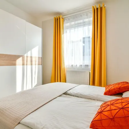 Ltc Malczewskiego Centrum Apartment Danzig