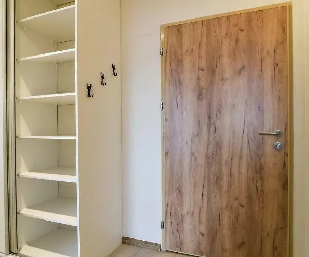 Ltc Malczewskiego Centrum Апартаменты *