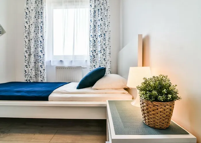 Ltc Malczewskiego Centrum Апартаменты